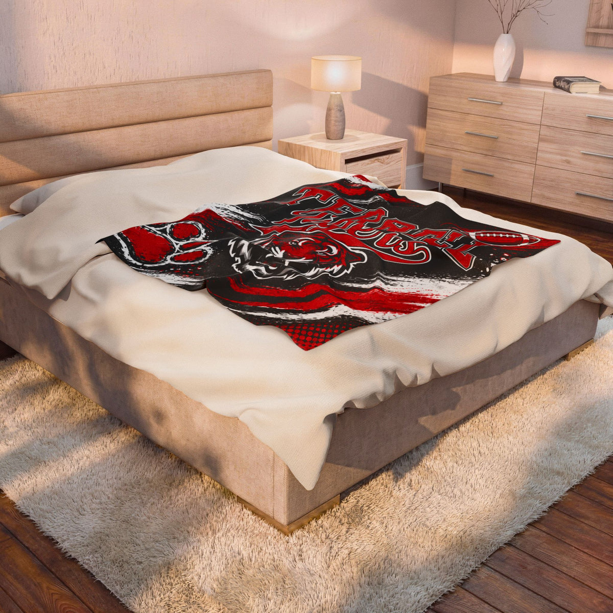Terrell Tigers Velveteen Plush Blanket – Soft School Spirit Throw with Tiger Mascot & Football Design