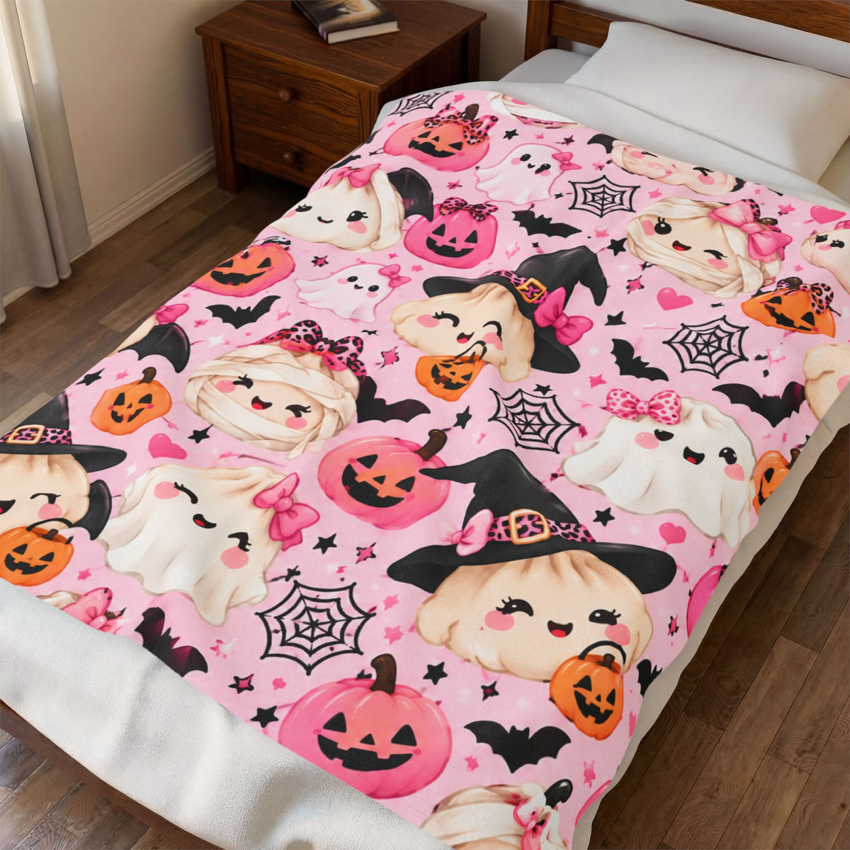 Cute Pink Halloween Plush Blanket 💕✨