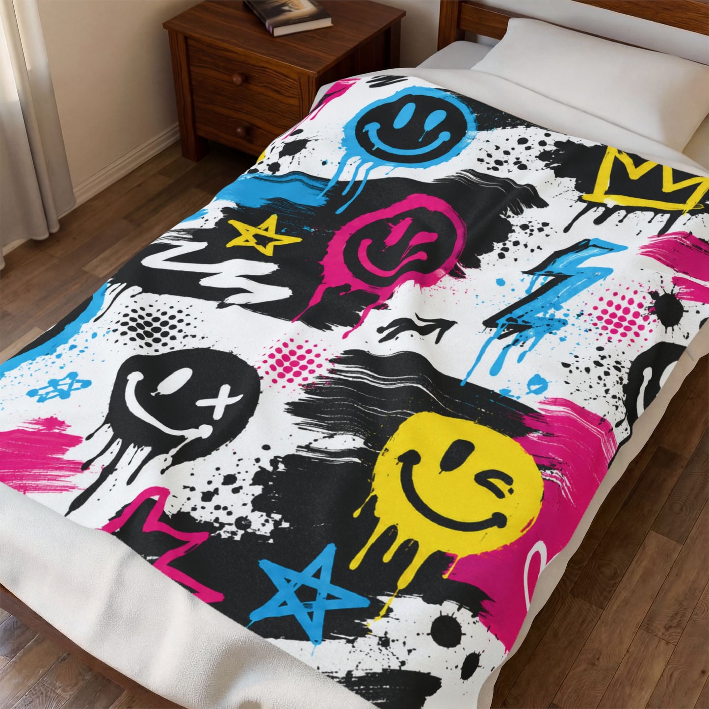 Graffiti Smile Velveteen Plush Blanket — Colorful Drip Smiley Throw