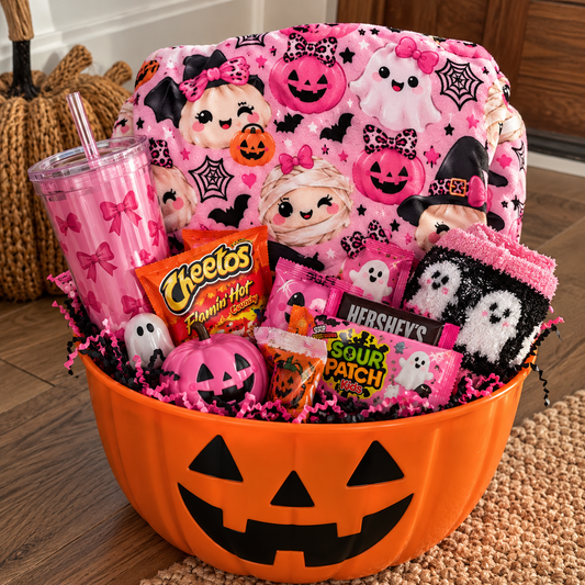 Cute Pink Halloween Plush Blanket 💕✨